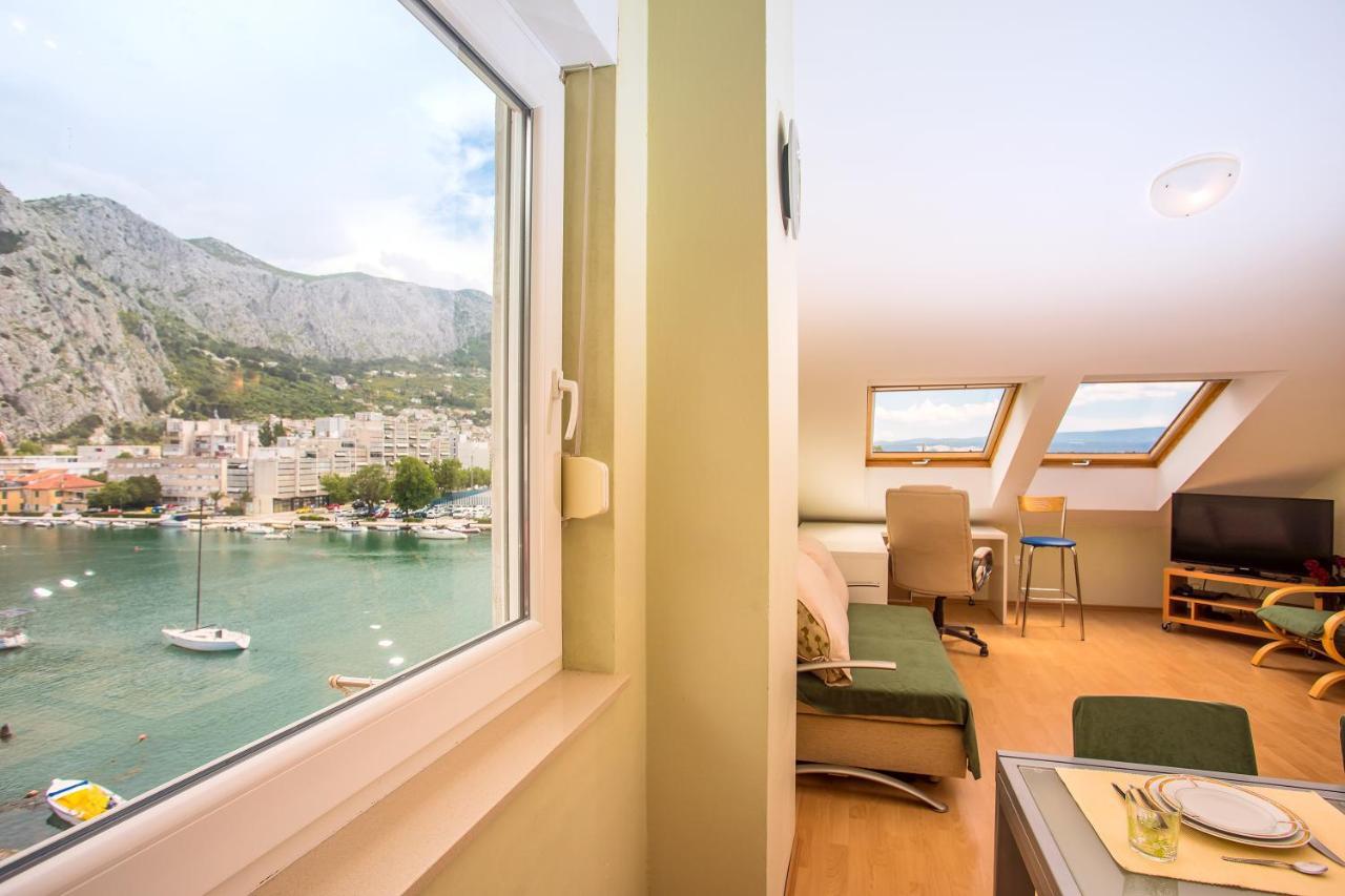 Apartmani Ribnjak Seka โอมิช ภายนอก รูปภาพ