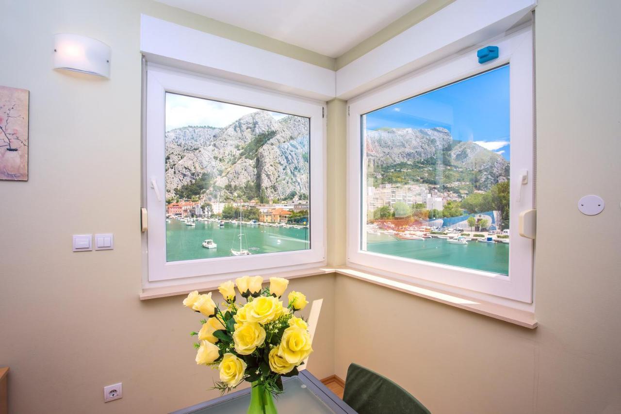 Apartmani Ribnjak Seka โอมิช ภายนอก รูปภาพ